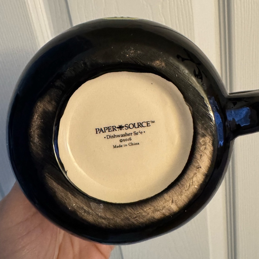 Paper Source Black Cat Mug - Picture 2 of 2